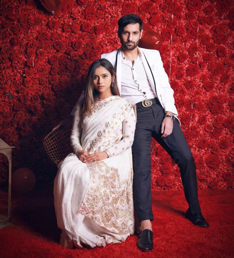 Beautiful Pictures of Zaid Ali Wife Yumnah Expecting Their First Baby