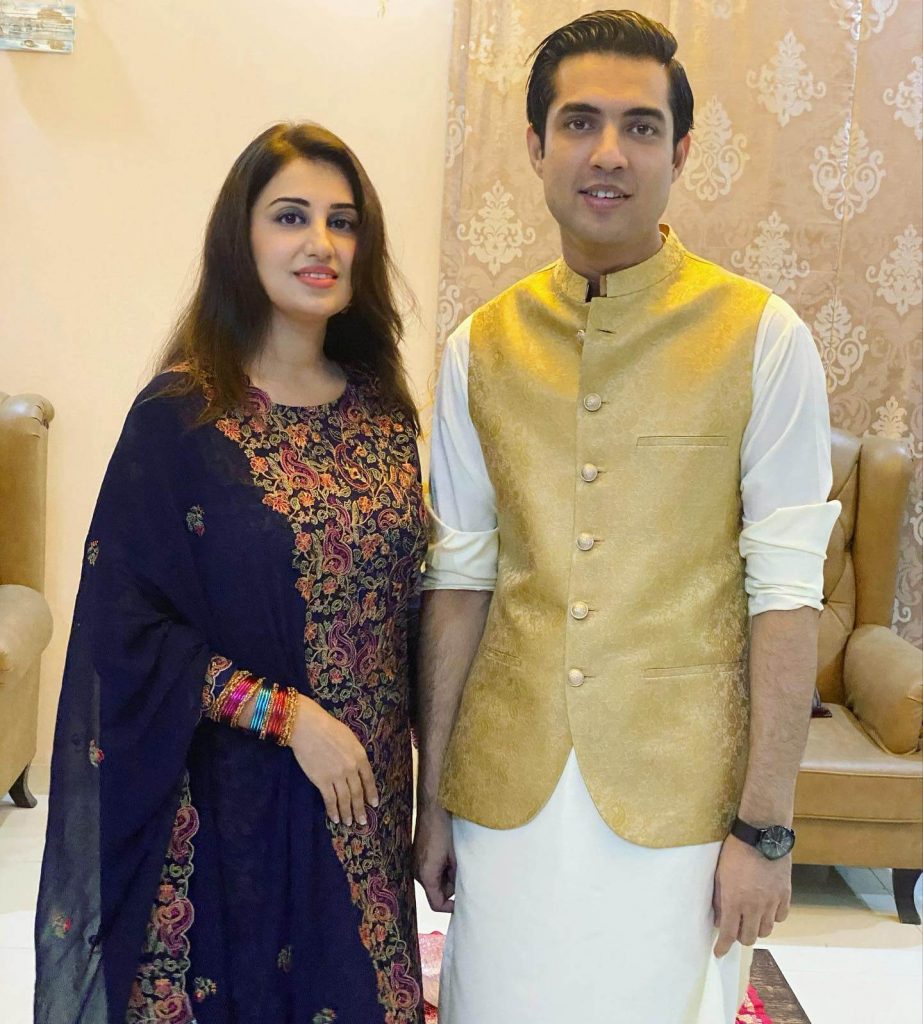 Beautiful Pictures of Iqrar Ul Hassan Celebrates 9th Anniversary With His Wife Farah Yousaf