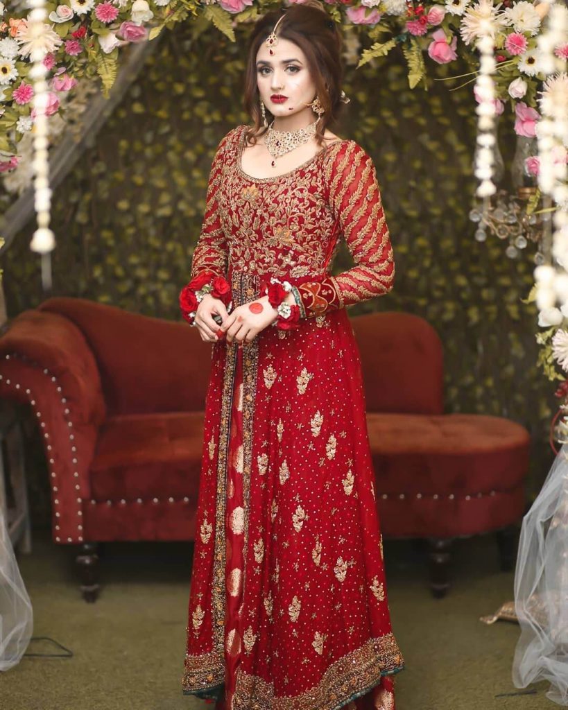 Hira Mani Looking Absolutely Gorgeous In Her Latest Bridal Photoshoot