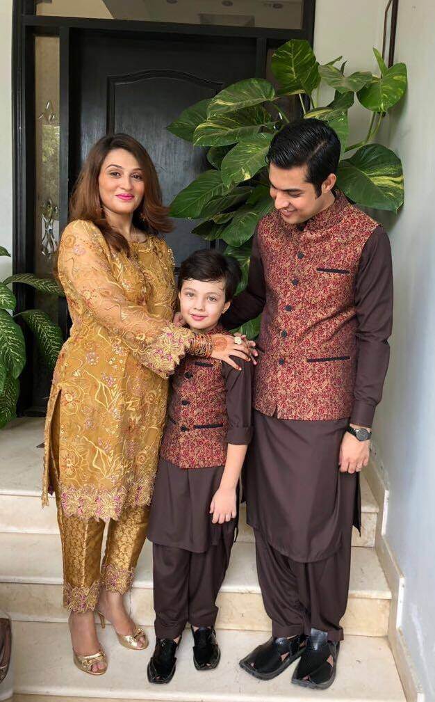In Pics: Iqrar Ul Hassan Celebrating Eid With His Both Wives