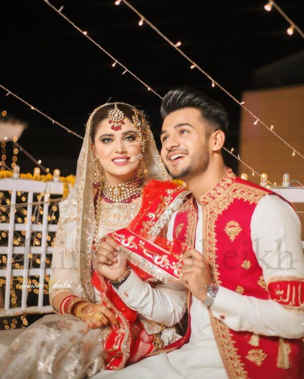 Beautiful Clicks of Kanwal With Her Husband Zulqarnain At Friends Wedding