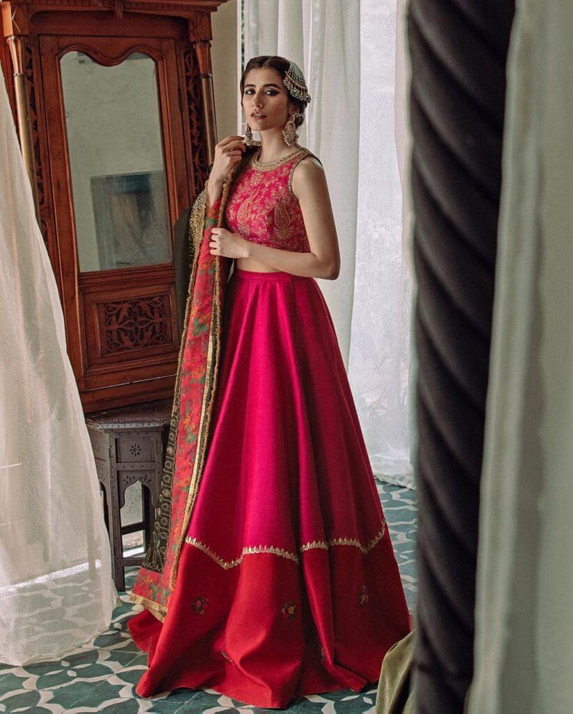 Syra Yousuf New Bridal Look In Red Collection