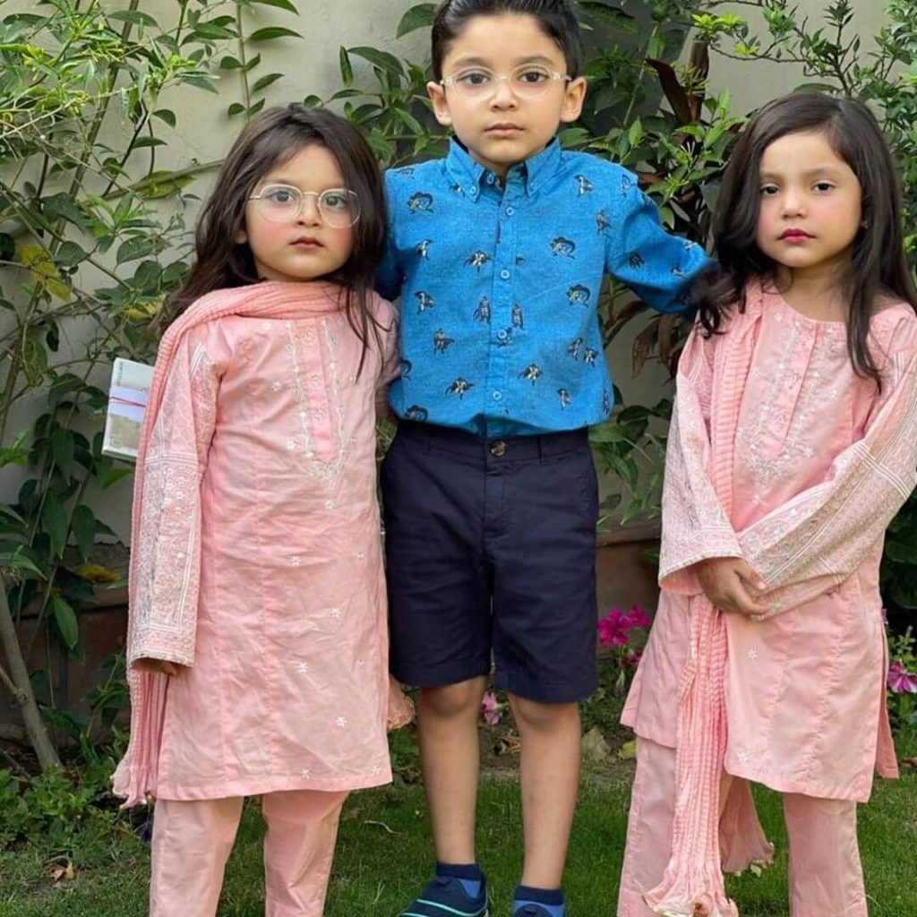 Beautiful Pictures of Kamran Akmal With His Wife And Kids