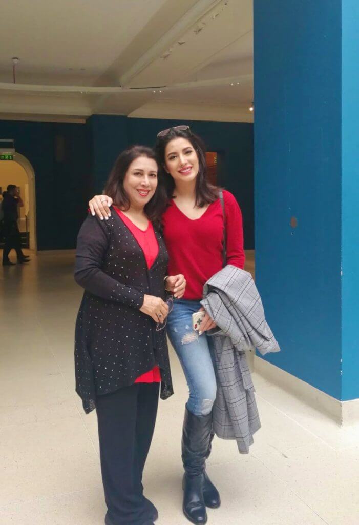 Beautiful Clicks of Mother Daughter Mehwish Hayat And Rukhsar Hayat