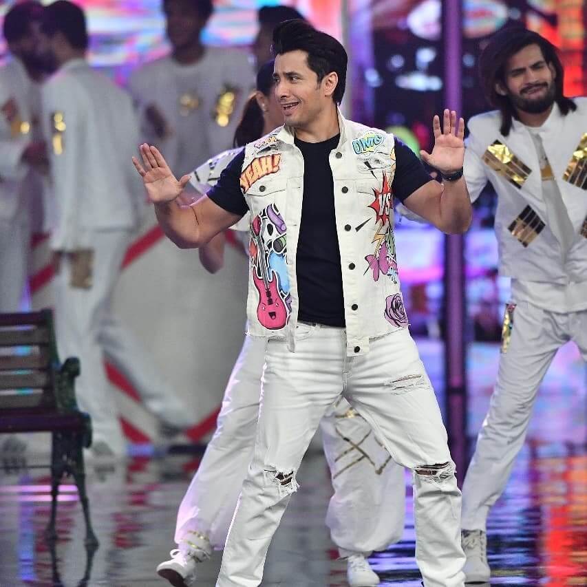 Alizeh Shah and Ali Zafar Performance At Hum Style Awards 2021