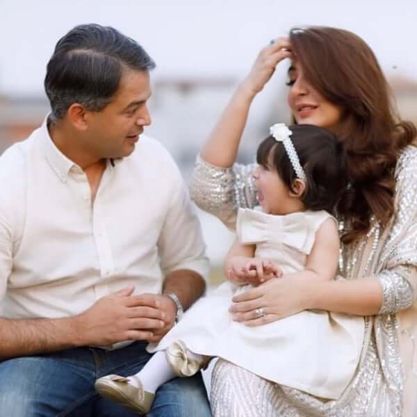 Ayesha Khan And Major Uqbah Eid Day Pictures With Family