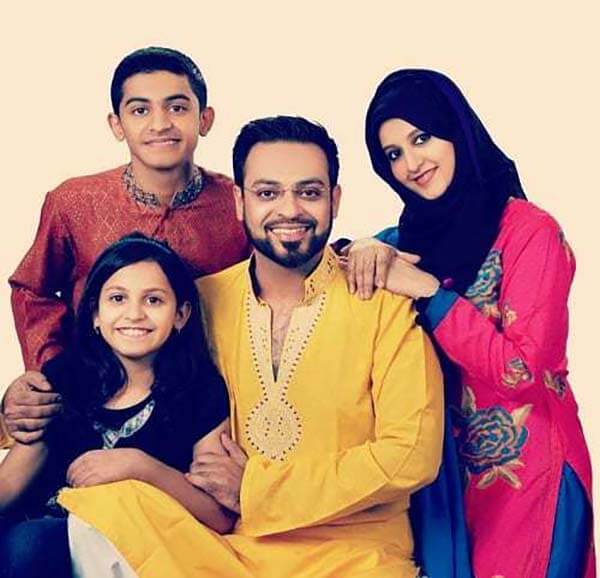 Beautiful Pictures of Syeda Bushra Iqbal With Her Kids