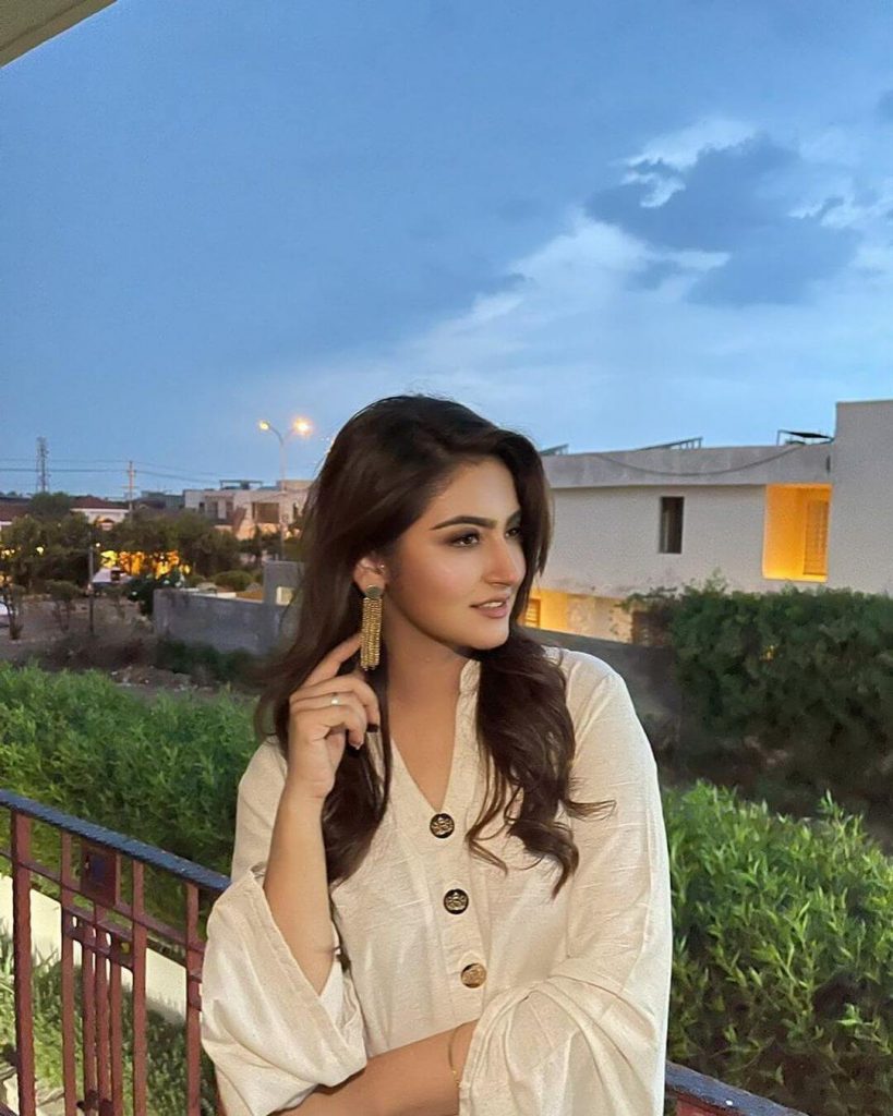 Hiba Bukhari New Pictures in Shalwar Kameez Lovely Collection