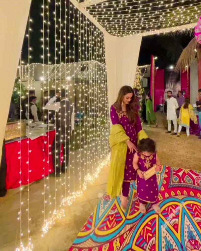 Aiman Khan's arrival in Minal and Ahsan's dholki