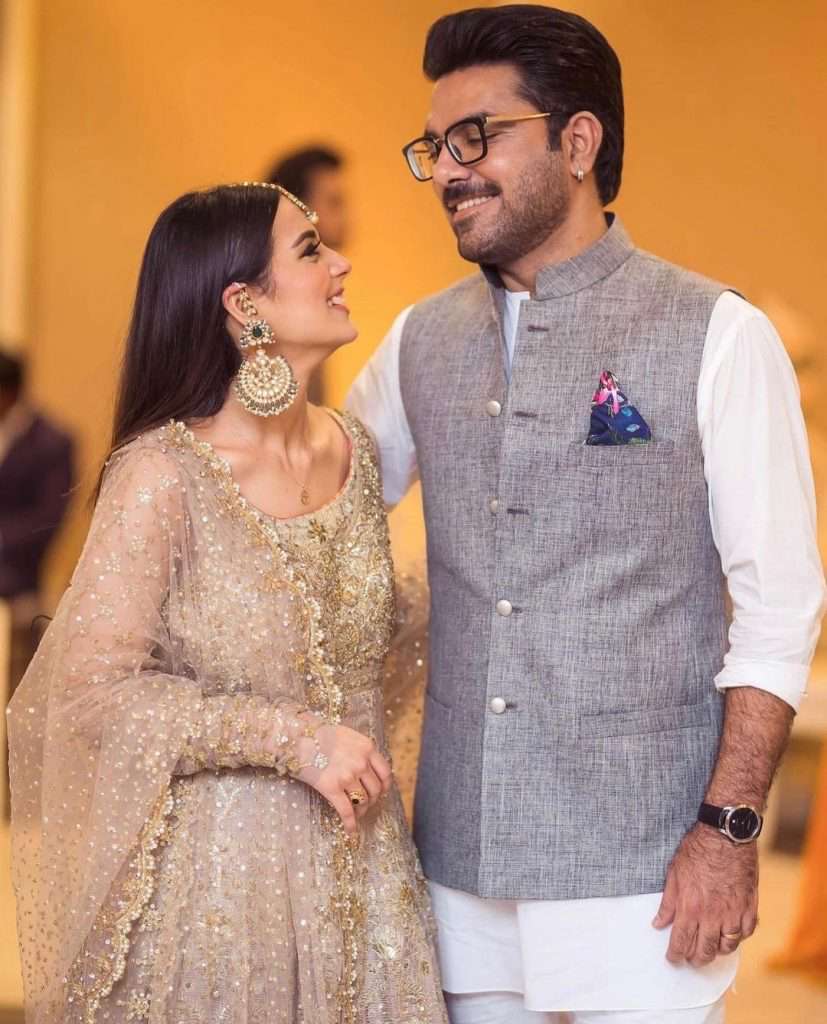 Beautiful Clicks of Iqra Aziz With Her Husband Yasir Hussain At Minal Wedding