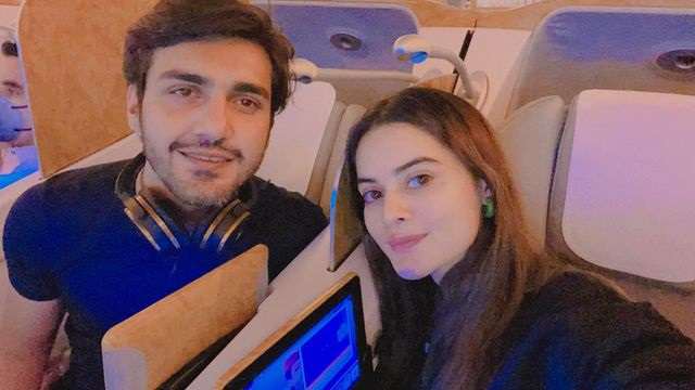 Minal Khan and Ahsan Mohsin Ikram fly off for their honeymoon