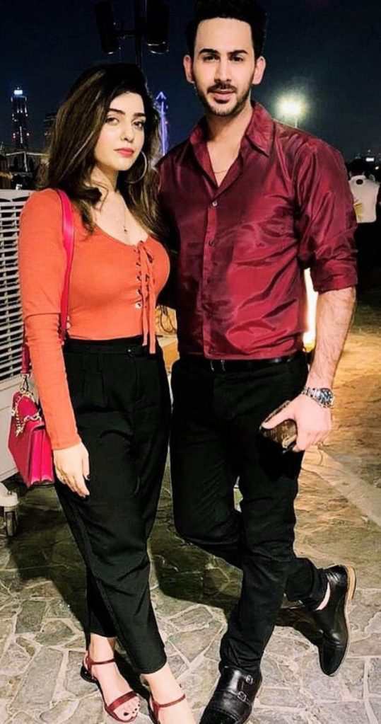 Latest Pictures of Shan Baig With His Wife