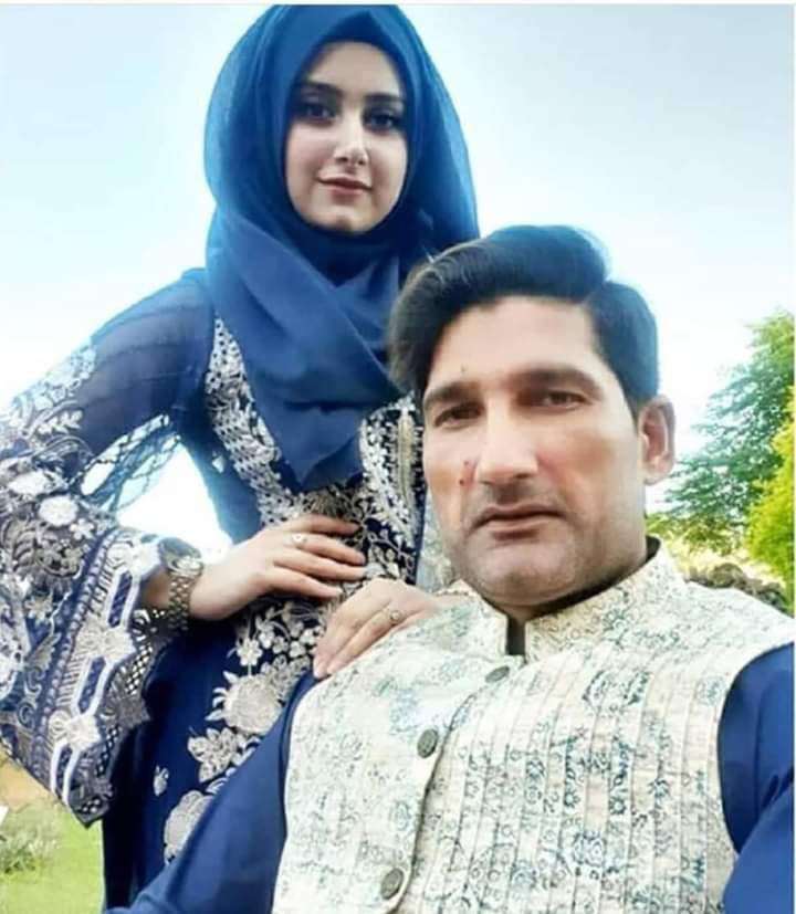 Sohail Tanvir With His Wife And Kids