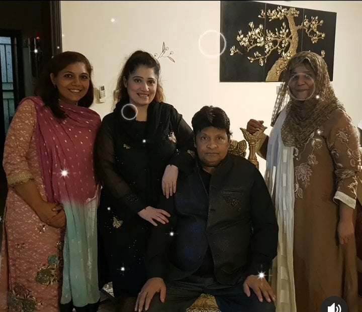Umer Sharif First Time Shares Pictures of His both Wives