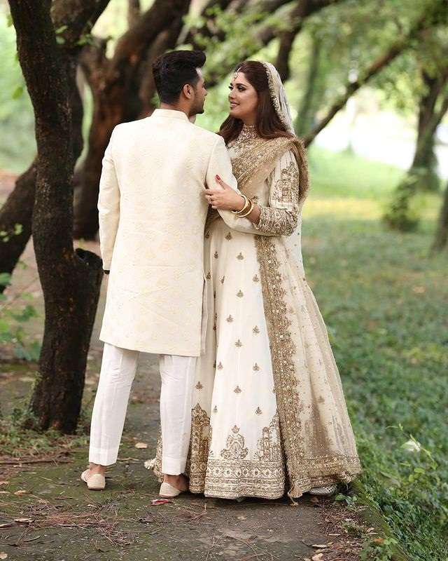Kanwal Aftab And Zulqarnain Sikandar Pair Up For A Bridal Shoot