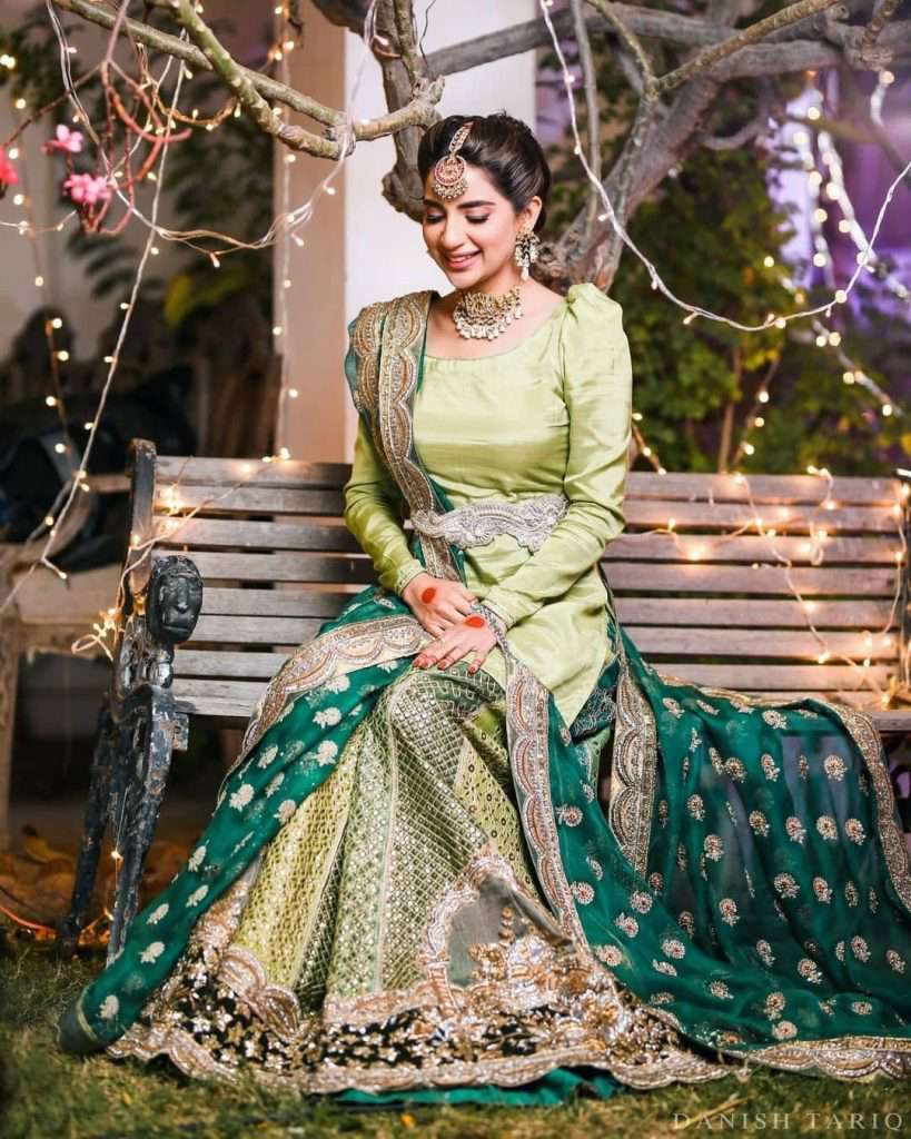 Saboor Aly Steals Hearts In a Festive Green Bridal [Pictures]