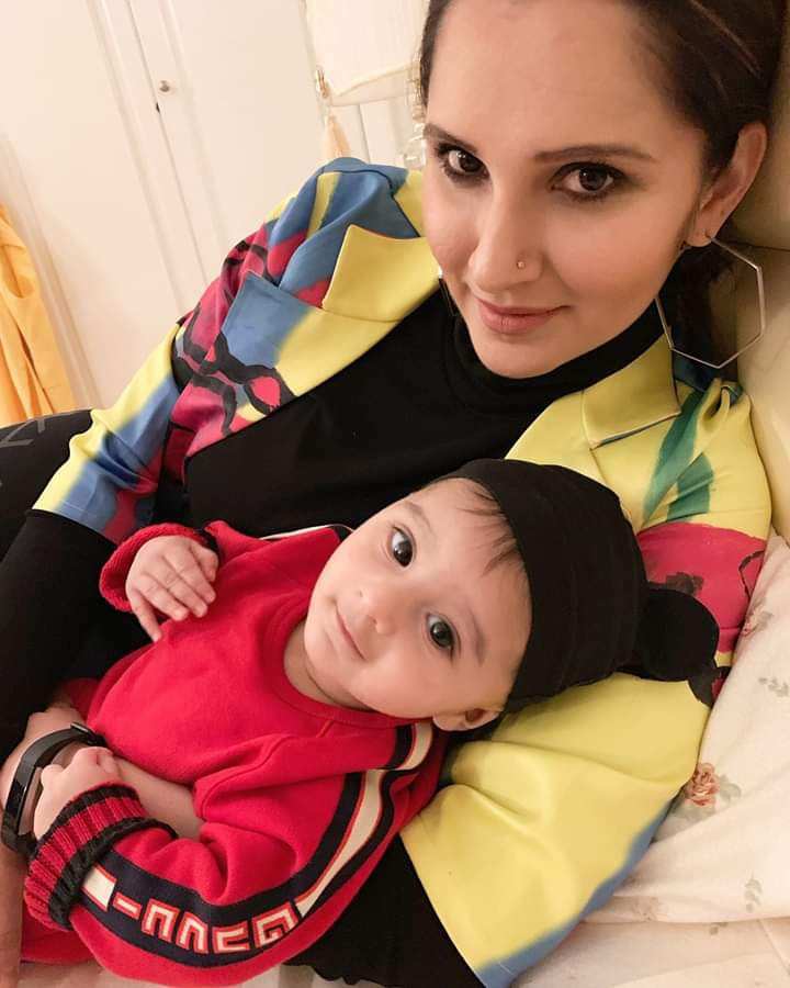Sania Mirza shares a cute pic with husband Shoaib Malik