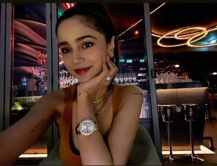 Lovey-Dovey Couple Aima Baig And Shahbaz Shirgi Have An Exotic Dinner Date In Dubai