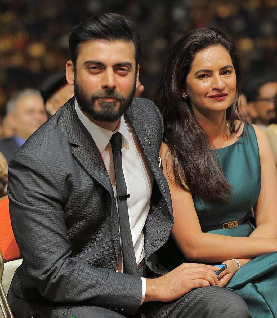 Fawad Khan Made Bollywood Diva Deepika Padukone To Bent On Her Knees: Video Worth Watching