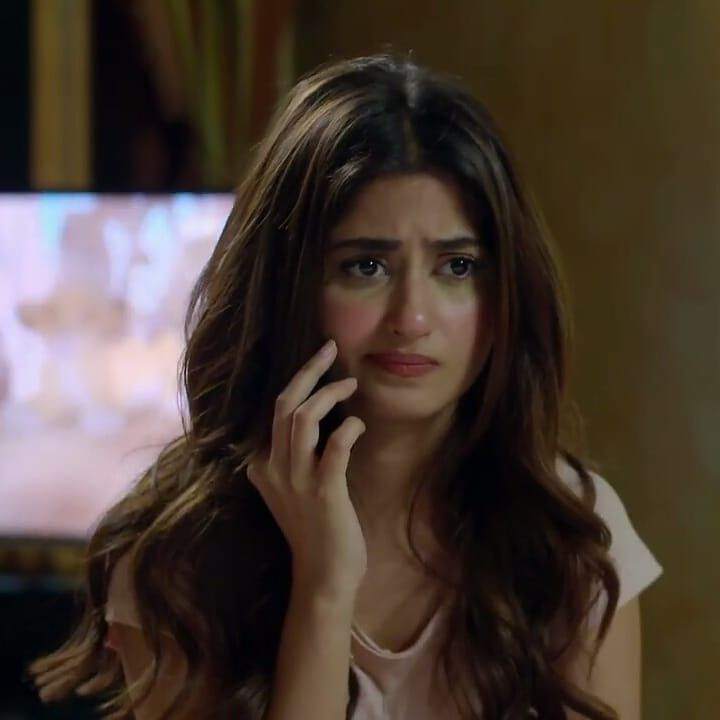 Sajal Aly’s Befitting Reply To A Fan Interrogating About Khush Khabri