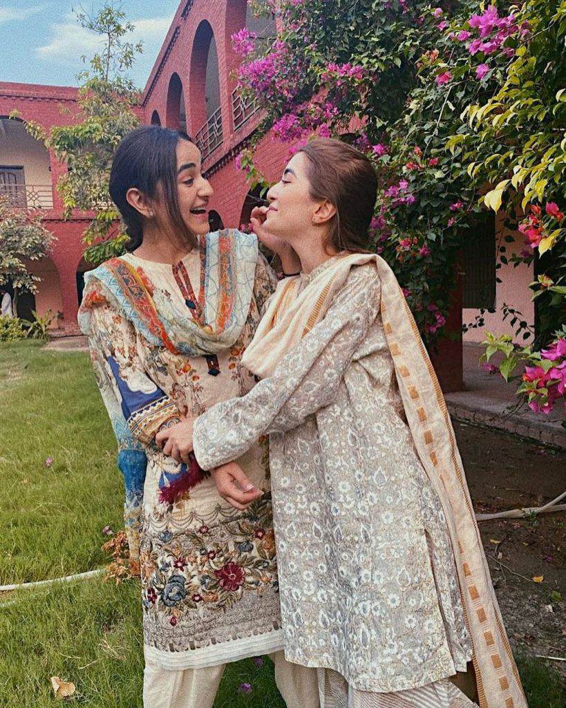 Sajal Aly, Yumna Zaidi, And Ramsha Khan Post BTS Pictures From Sinf-E-Aahan Before It’s Release