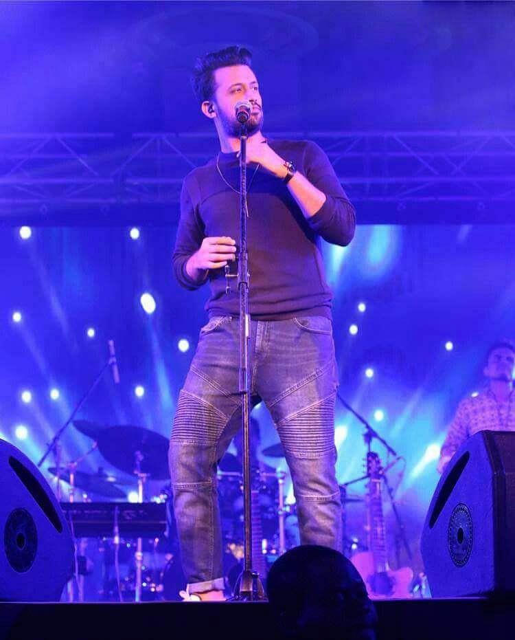 Karachi’s Traffic Jam Compelled Atif Aslam To Take His Route To Concert On Bike