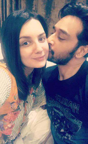 Revealed: Faisal Qureshi to work with a 30-year-old actress in new drama! [Dil-e-Momin]