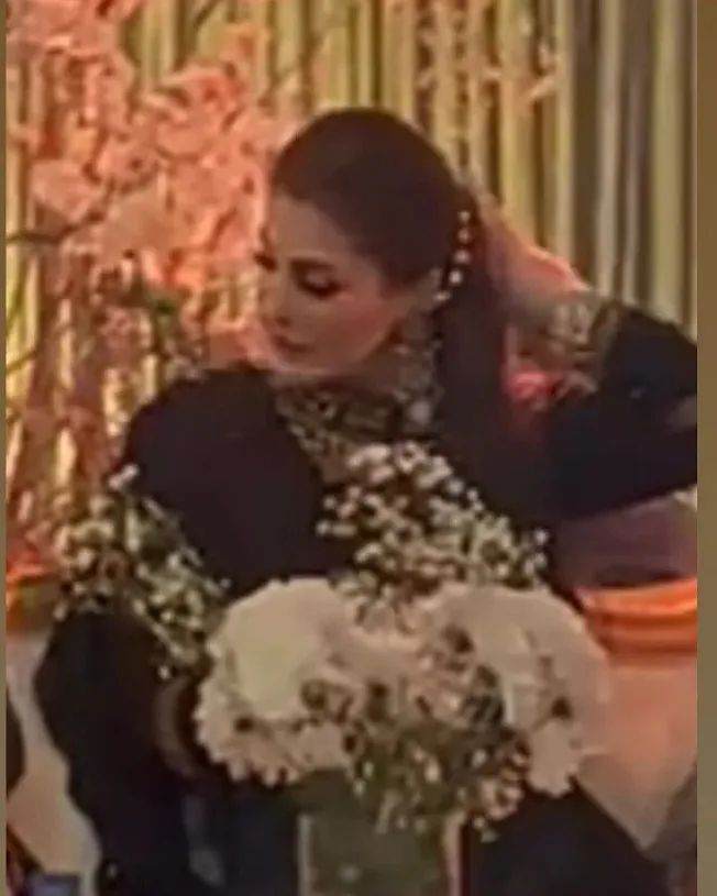Junaid Safdar And Ayesha Saif Wedding Festivities, Hamza Shahbaz Surprises The Guests With His Singing