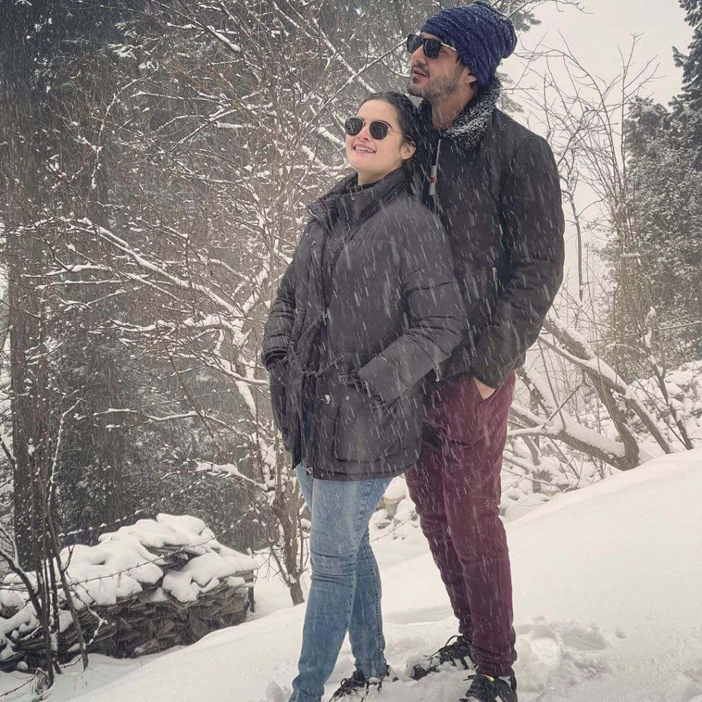Minal Khan shares 'Snowy Pictures' showing Ahsan lifting her up In his Lap