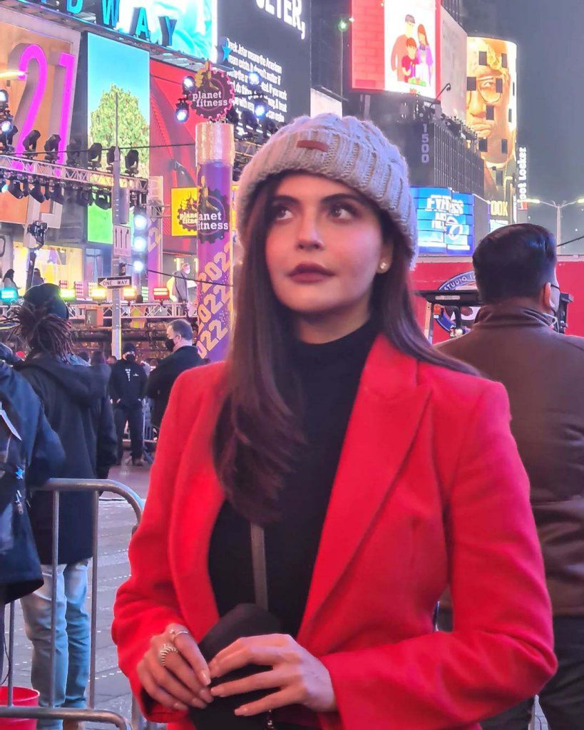Nida Yasir celebrates New Year's Eve with family at Times Square NYC