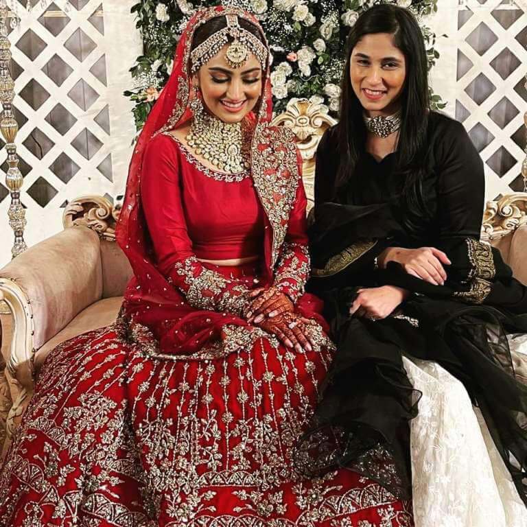 Hiba Bukhari and Arez Ahmed's UNSEEN wedding pictures