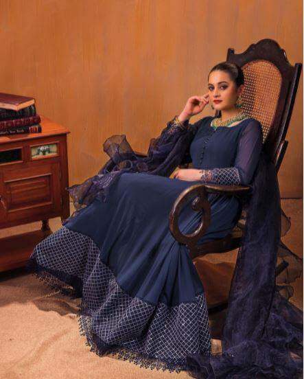 Aiman Khan And Minal Khan’s Whimsical Photoshoot For Their Latest Festive Couture