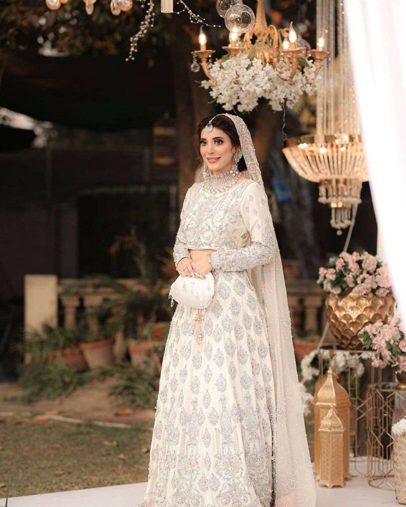 Urwa Hocane became a princess in her new bridal photoshoot