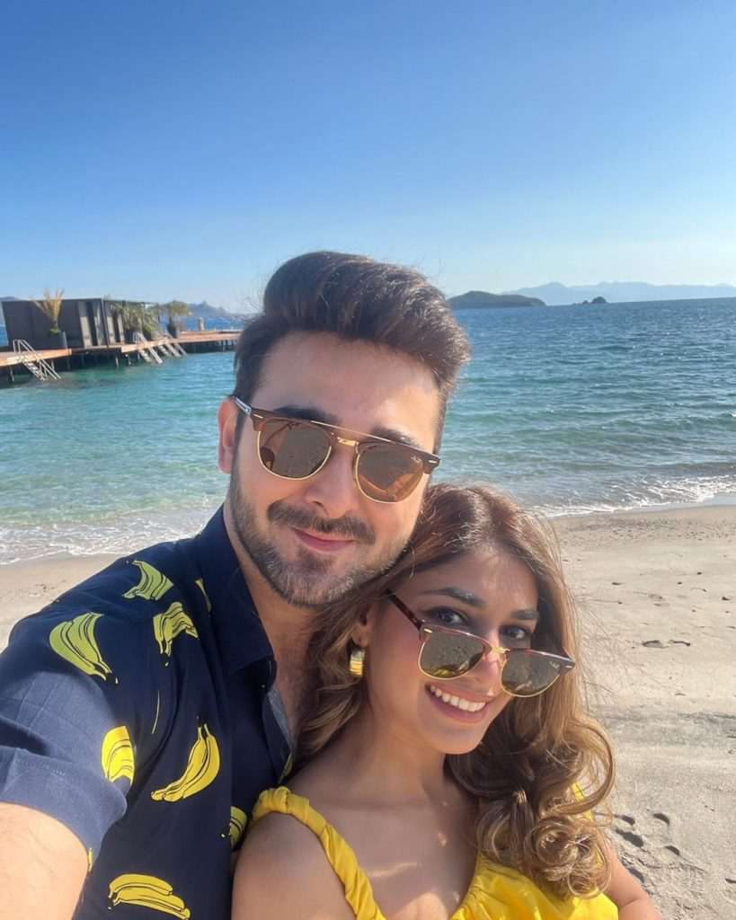 Sanam Jung's and sister Amna's fun vacation with family in Turkey