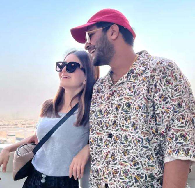The beautiful couple Merub Ali and Asim Azhar travels together for Expo 2020, Dubai