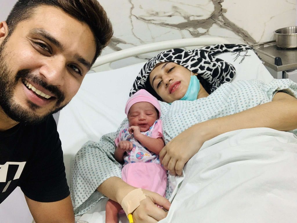 Pakistani cricketer Rumman Raees’ daughter met an accident