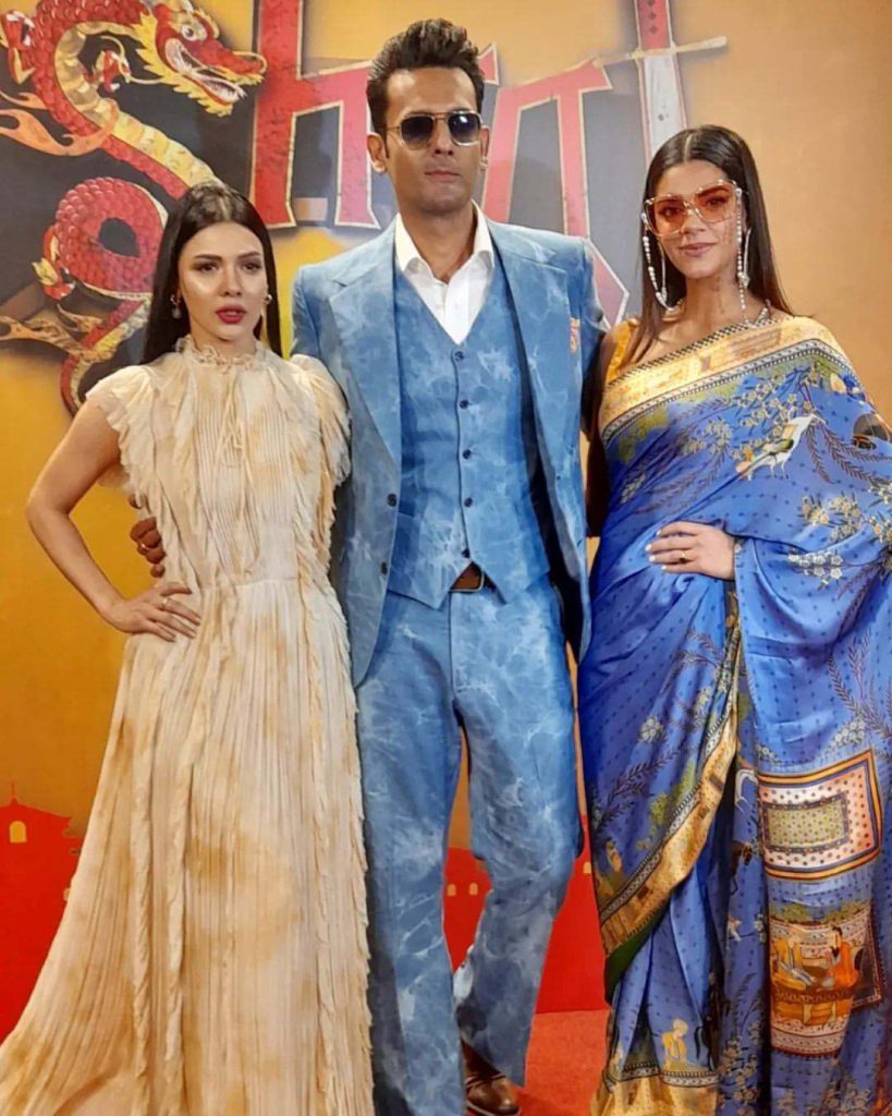 Sanam Saeed, Sara Loren, Shaista Lodhi,  And Many More Celebs Spotted At Premier Of Film Ishrat Made In China