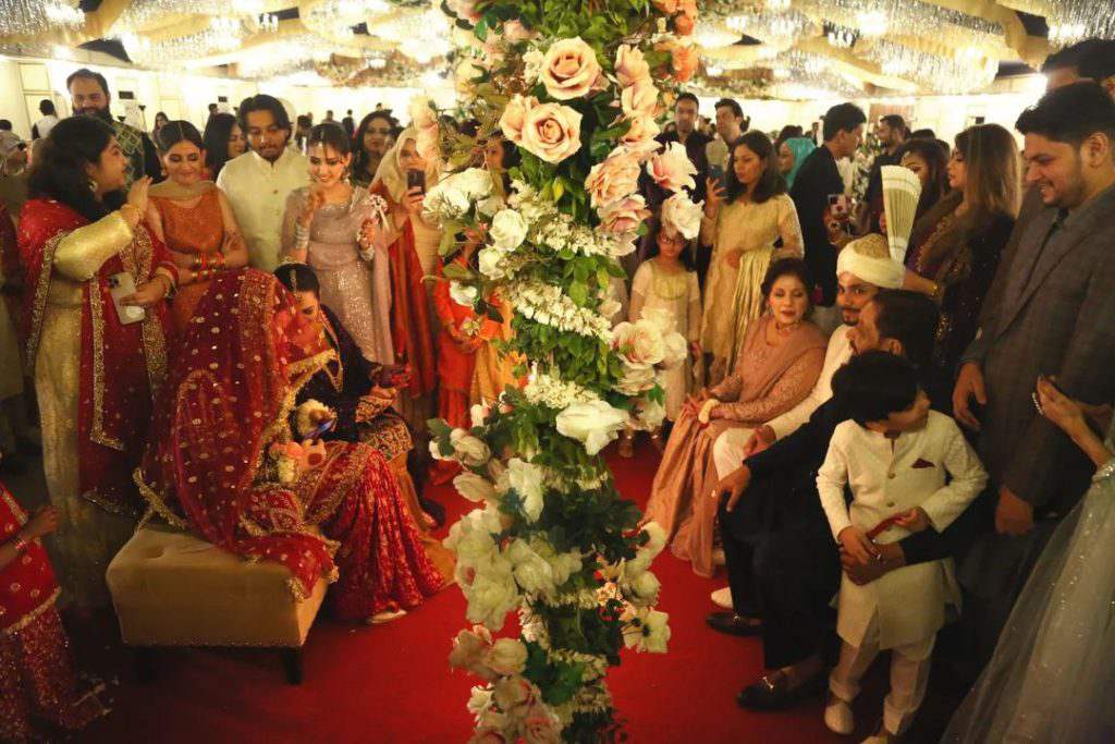 Shahood Alvi’s daughter Areeba gets married in star-studded ceremony: See Photos