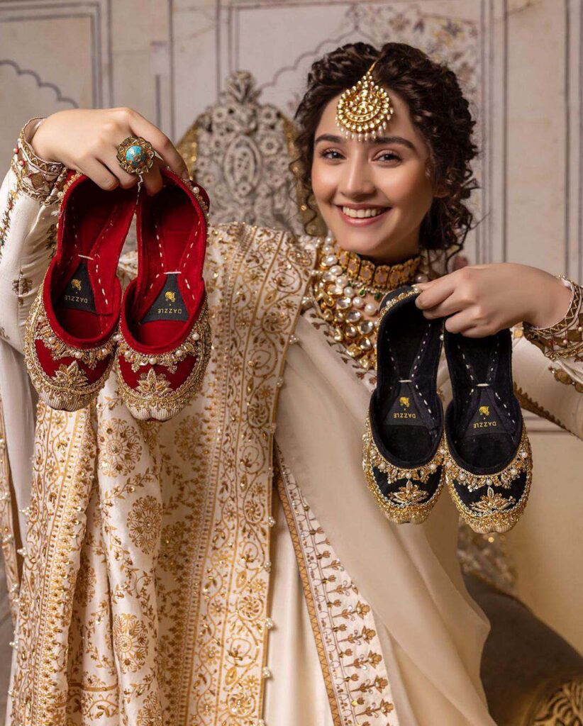 Dur-e-Fishan Saleem all looking like a royal beauty in her latest shoot campaign