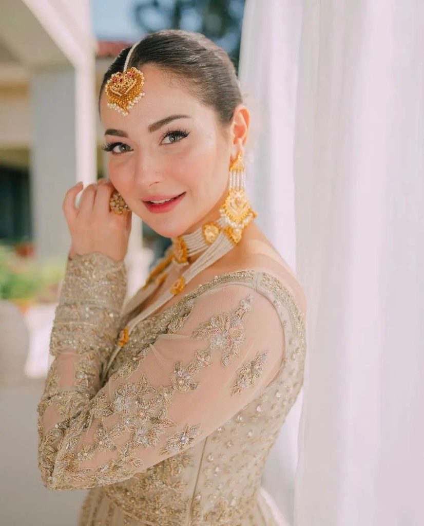 Fans are drooling over the recent bridal shoot of Hania Aamir