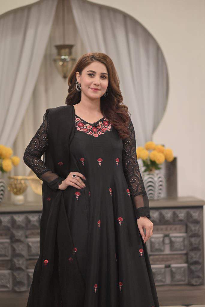 Beautiful clicks of Hina Altaf and Agha Ali from the sets of GMP, Shan-e-Suhoor