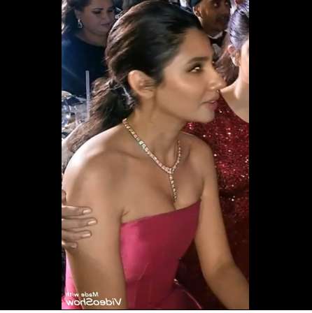 Five Times Mahira Khan Flaunted Red Look In Uber Chic Avatar
