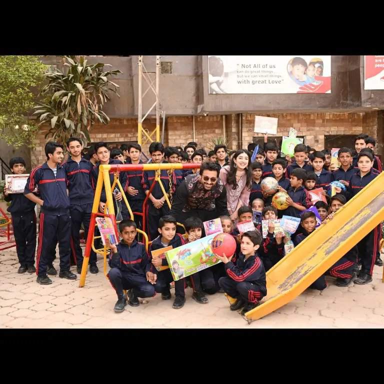 Mariyam Nafees celebrates her walima with children at an orphanage