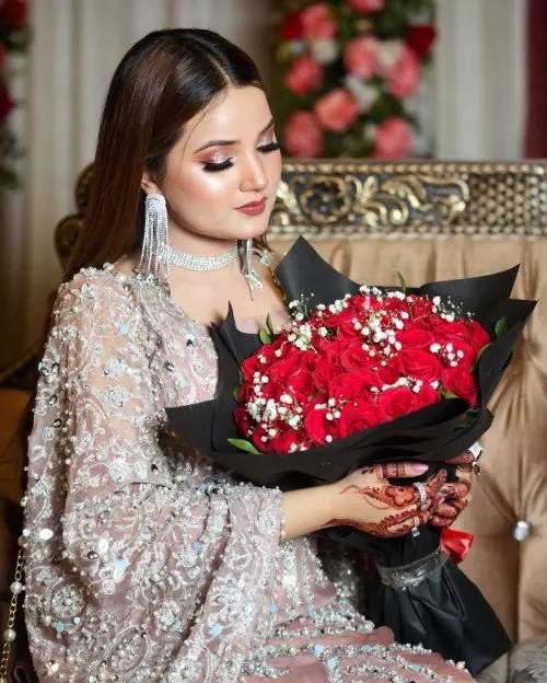 Rabeeca Khan shares some beautiful pictures with her family