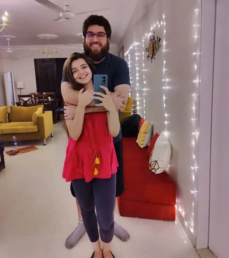 Srha Asghar shares recent pictures with her husband