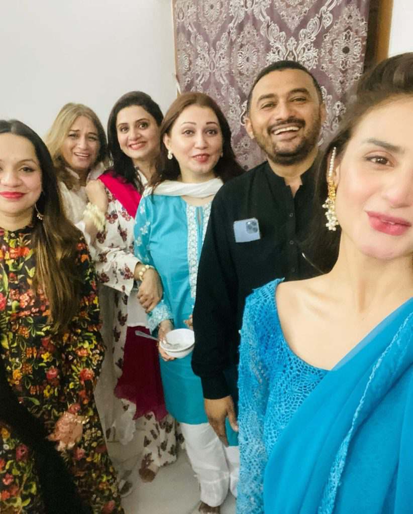 Hira Mani shares some beautiful Eid pictures with her family