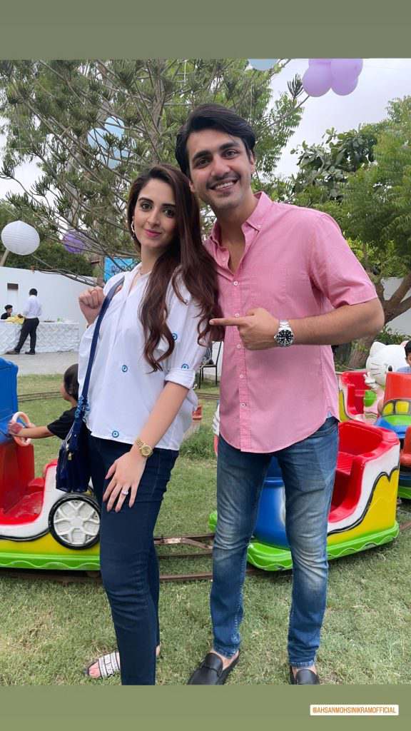 Minal Khan’s Most Casual And Elegant Look With Husband Ahsan Mohsin Ikram From Her Sister In-law’s Daughter Birthday Bash