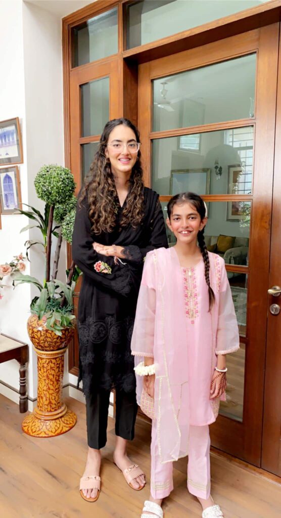 Eid Ul Fitr: Nadia Hussain poses with the family 'trying to take the perfect picture'