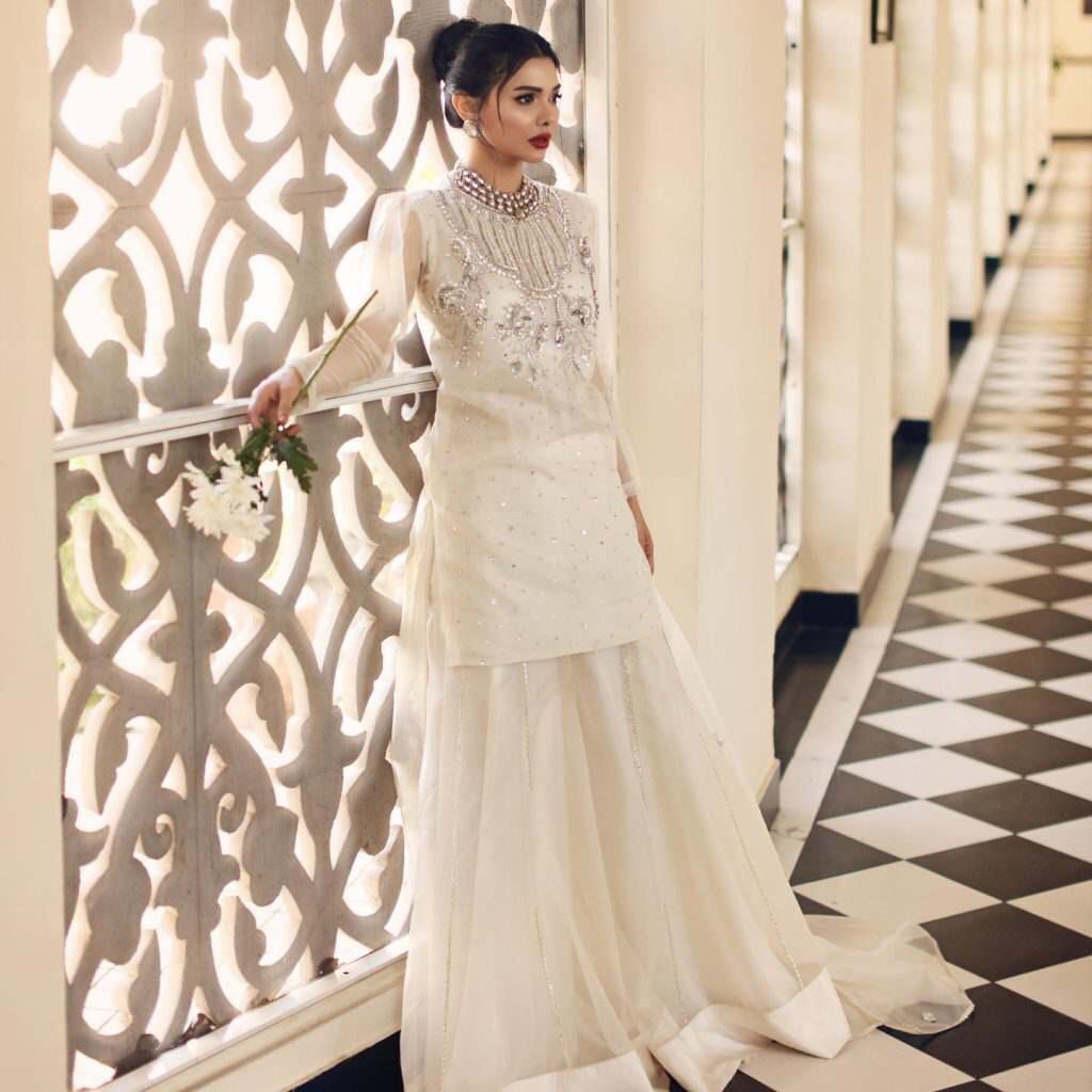 Sanam Saeed and Sarah Loren for the luxe collection of Sarah Aslam