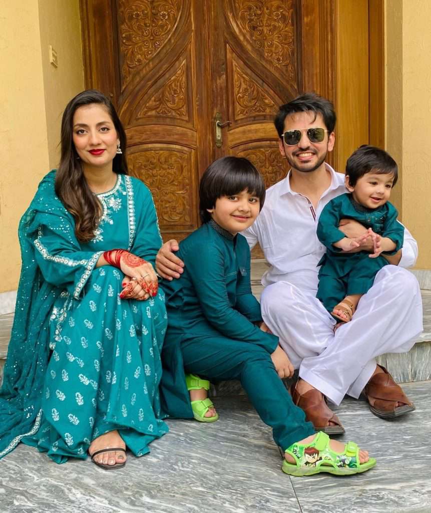 Uroosa Bilal and husband Bilal Qureshi dropped beautiful Eid clicks along with family